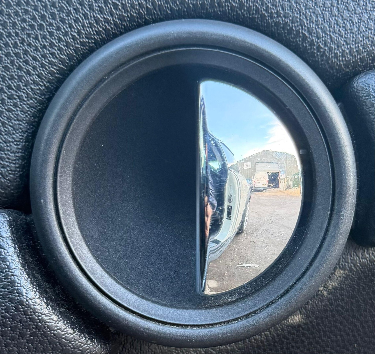 Used MINI Hatch 2010 for sale - 77382105: Photo 17