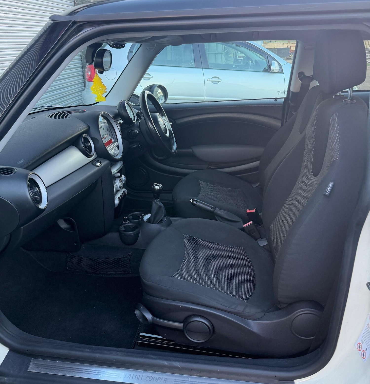 Used MINI Hatch 2010 for sale - 77382105: Photo 31