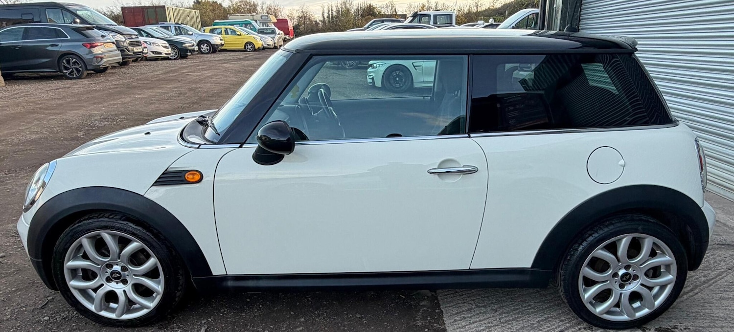 Used MINI Hatch 2010 for sale - 77382105: Photo 5