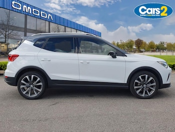 Used SEAT Arona 2024 for sale - 75929749: Photo