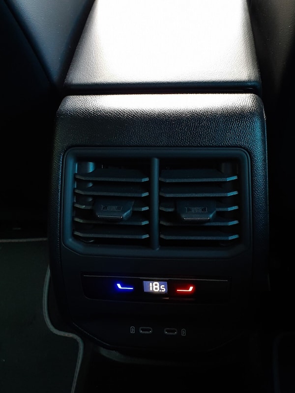 Used SEAT Leon 2024 for sale - 73700038: Photo 13