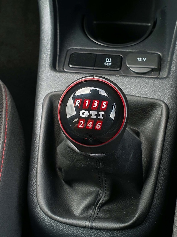 Used Volkswagen up! 2023 for sale - 75521984: Photo 16