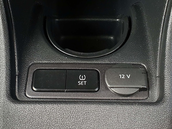 Used Volkswagen up! 2023 for sale - 75521984: Photo 17
