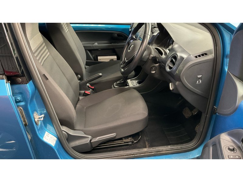 Used Volkswagen up! 2021 for sale - 78010860: Photo 8