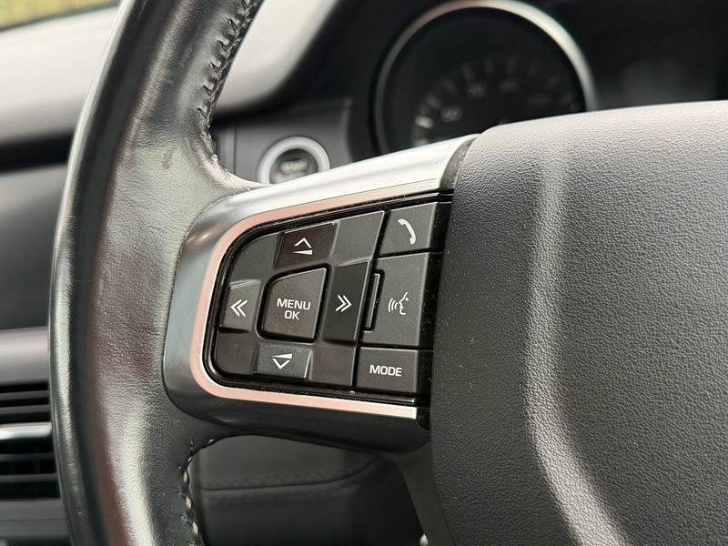 Used Land Rover Discovery Sport 2016 for sale - 77044531: Photo 41