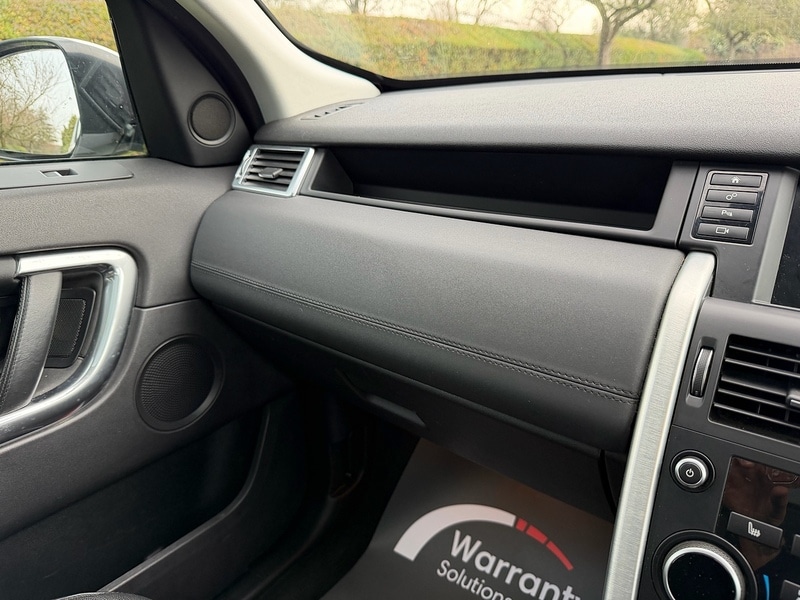 Used Land Rover Discovery Sport 2016 for sale - 77044531: Photo 44