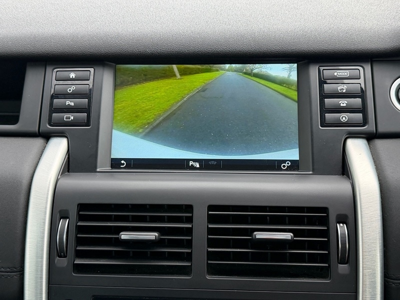 Used Land Rover Discovery Sport 2016 for sale - 77044531: Photo 50