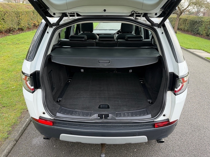 Used Land Rover Discovery Sport 2016 for sale - 77044531: Photo 65