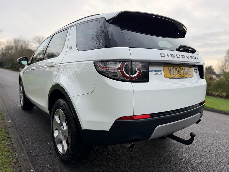 Used Land Rover Discovery Sport 2016 for sale - 77044531: Photo 8