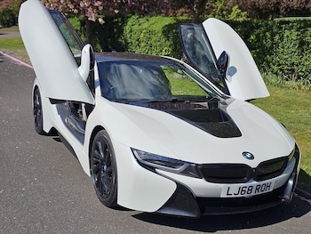 Used BMW i8 2018 for sale - 79435501: Photo