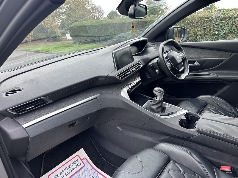 Used Peugeot 5008 2017 for sale - 76320085: Photo 17
