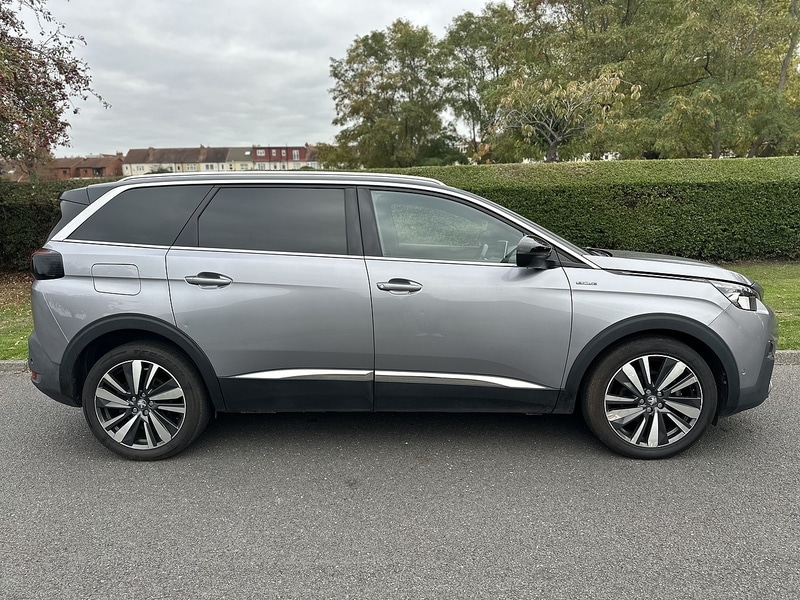 Used Peugeot 5008 2017 for sale - 76320085: Photo 2