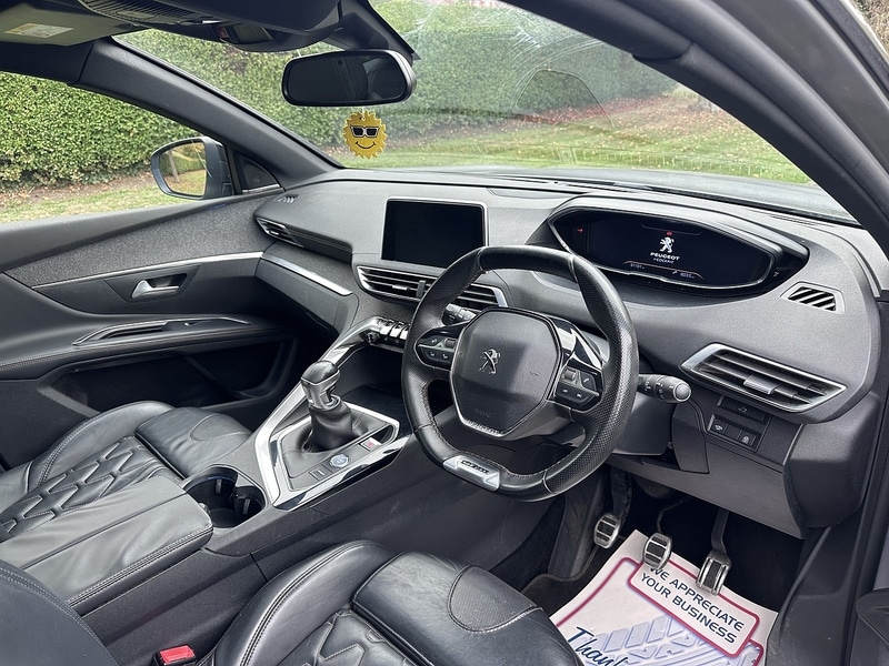 Used Peugeot 5008 2017 for sale - 76320085: Photo 23