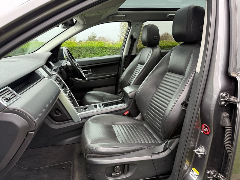 Used Land Rover Discovery Sport 2017 for sale - 78083702: Photo 18