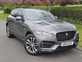 Used Jaguar F-Pace 2019 for sale - 78012750: Photo