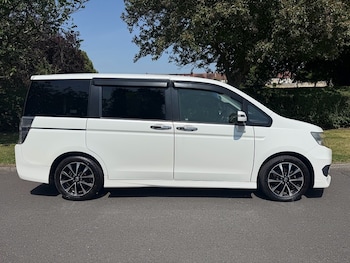 Used Honda Stepwagon 2012 for sale - 79435692: Photo