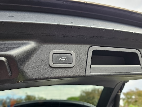 Used Land Rover Range Rover Velar 2019 for sale - 74601832: Photo 13