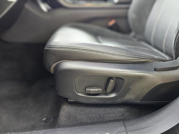 Used Land Rover Range Rover Velar 2019 for sale - 74601832: Photo 41