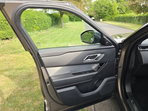 Used Land Rover Range Rover Velar 2019 for sale - 74601832: Photo 45