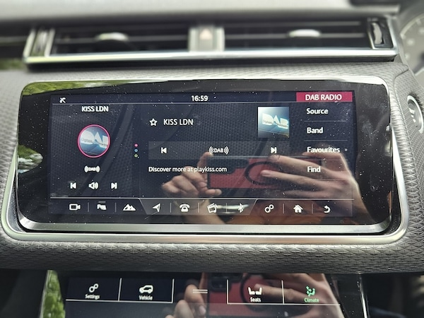 Used Land Rover Range Rover Velar 2019 for sale - 74601832: Photo 52