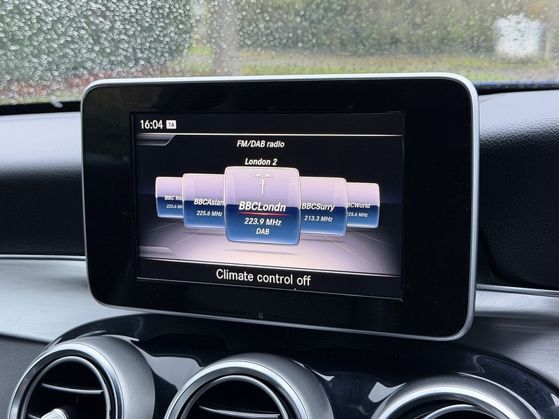 Used Mercedes-Benz C Class 2017 for sale - 76383140: Photo 32