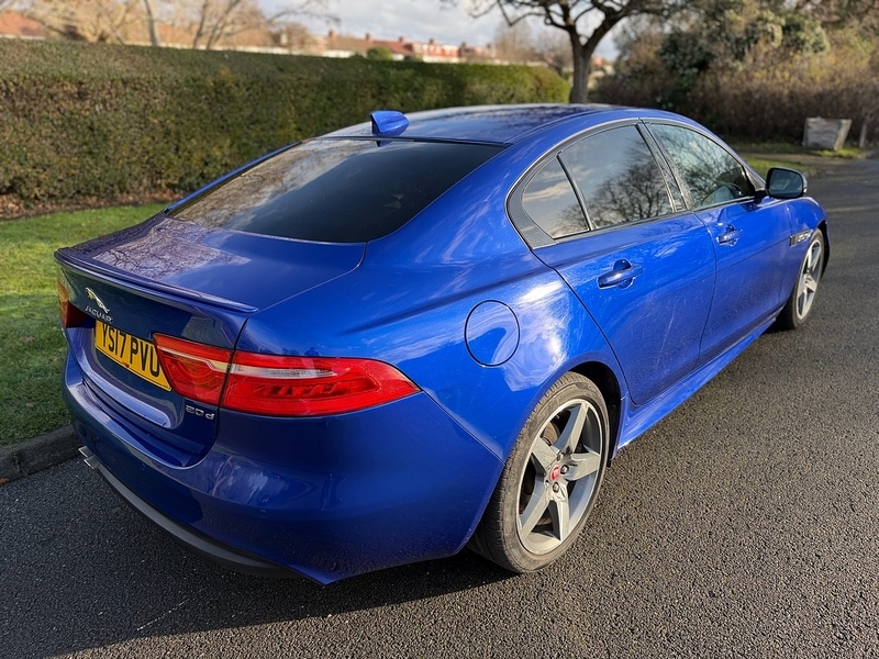 Used Jaguar XE 2017 for sale - 76941691: Photo 3