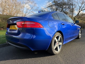 Used Jaguar XE 2017 for sale - 76941691: Photo