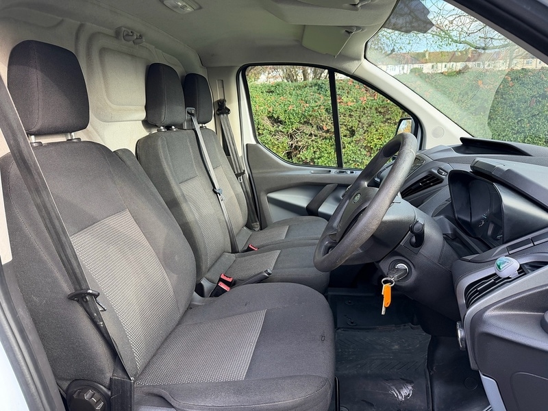 Used Ford Transit Custom 2017 for sale - 76637196: Photo 20