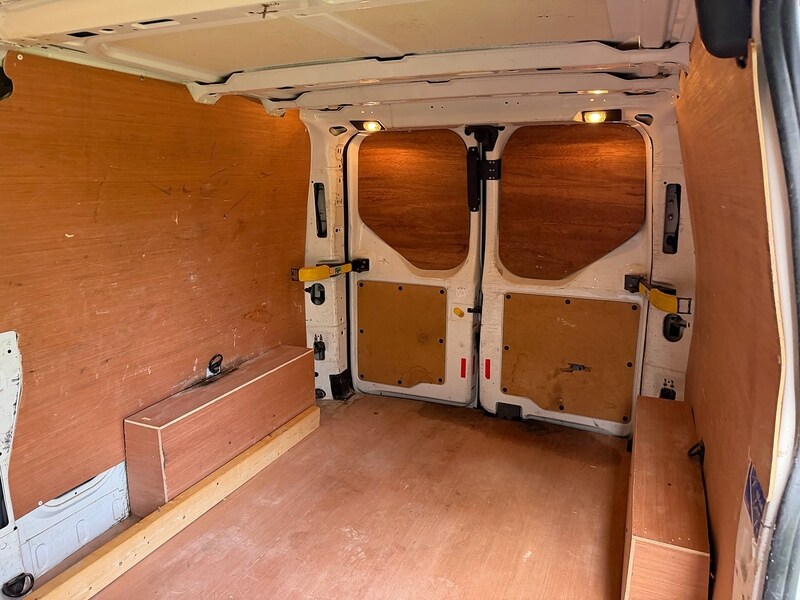Used Ford Transit Custom 2017 for sale - 76637196: Photo 21