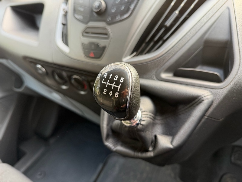 Used Ford Transit Custom 2017 for sale - 76637196: Photo 31