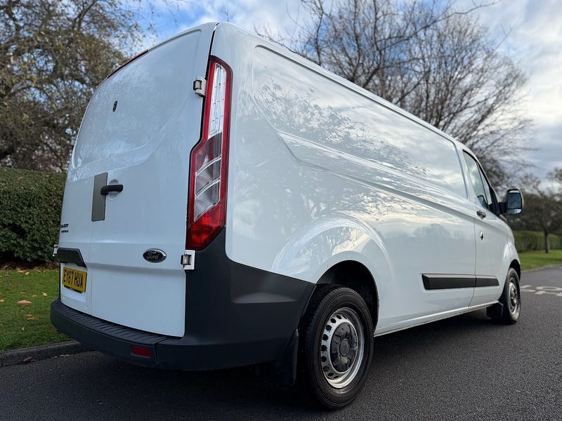 Used Ford Transit Custom 2017 for sale - 76637196: Photo 4