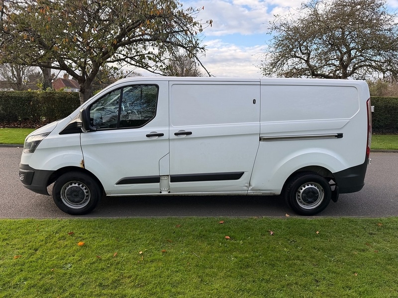 Used Ford Transit Custom 2017 for sale - 76637196: Photo 9