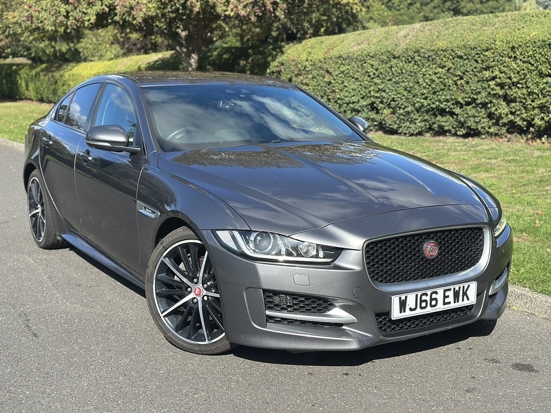 Used Jaguar XE 2016 for sale - 76034729: Photo 1