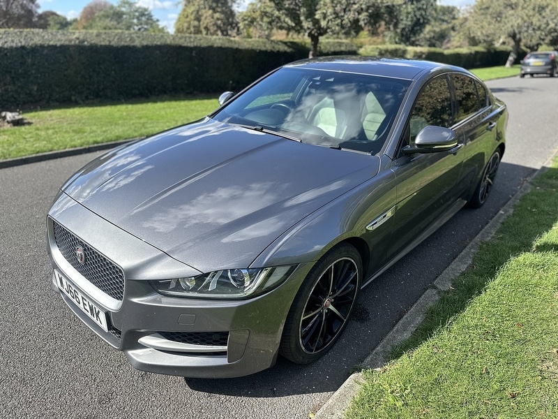 Used Jaguar XE 2016 for sale - 76034729: Photo 10