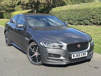 2016 - d R-Sport 4-Door