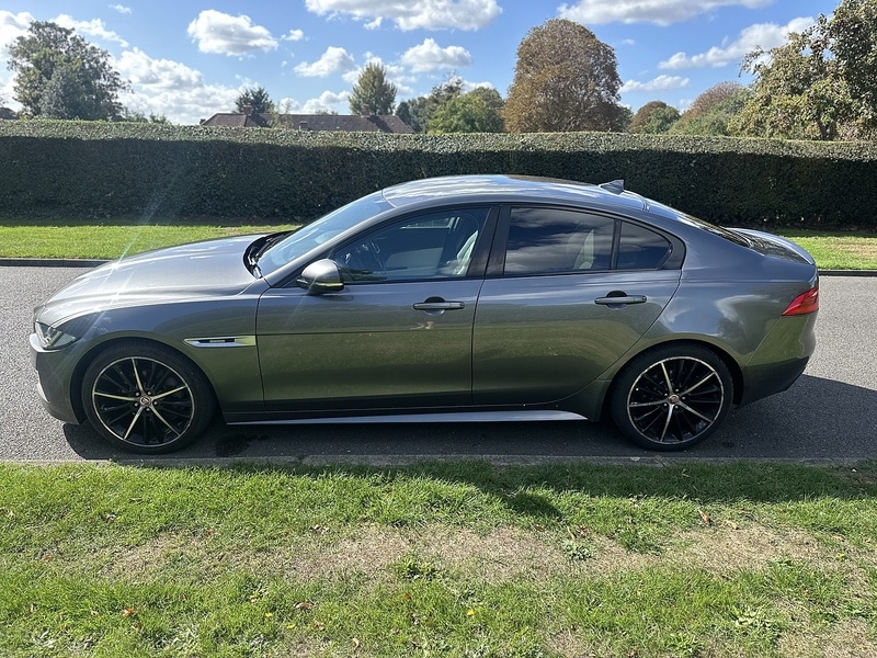Used Jaguar XE 2016 for sale - 76034729: Photo 9