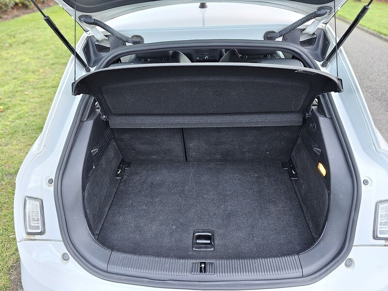 Used Audi A1 2012 for sale - 77053667: Photo 5