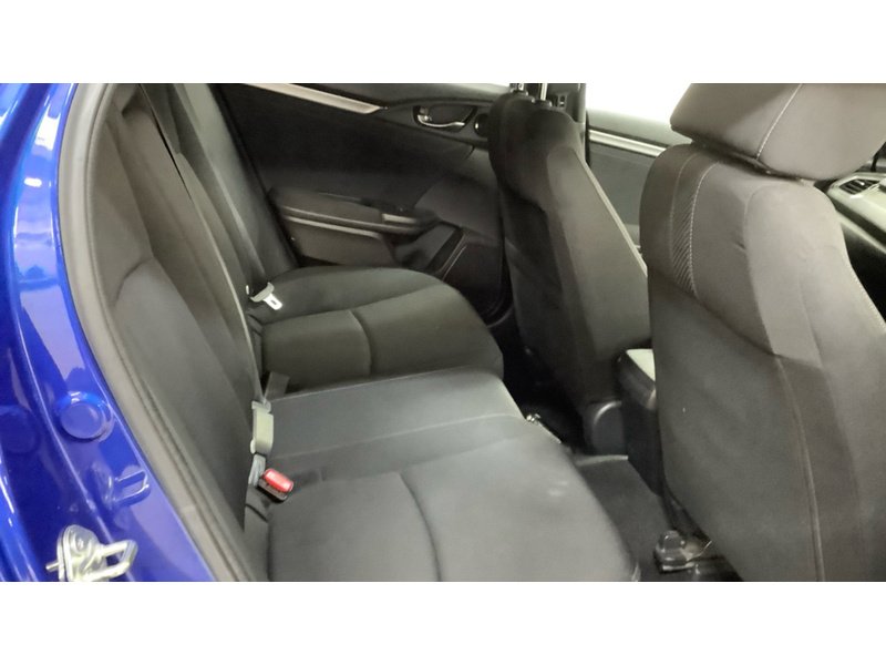 Used Honda Civic 2018 for sale - 78207380: Photo 8