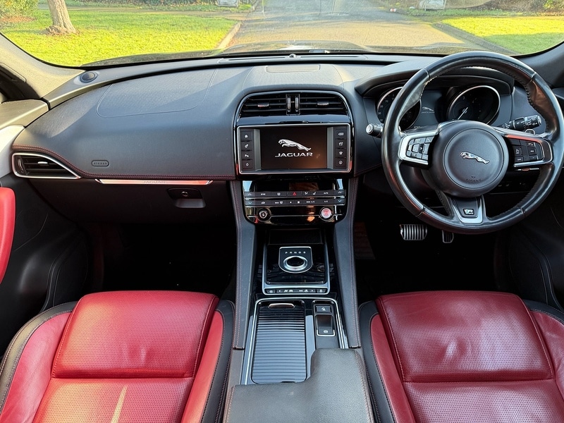 Used Jaguar F-Pace 2017 for sale - 77018949: Photo 15