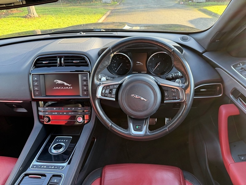 Used Jaguar F-Pace 2017 for sale - 77018949: Photo 16