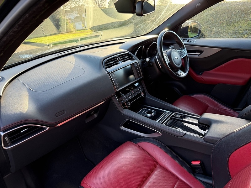 Used Jaguar F-Pace 2017 for sale - 77018949: Photo 17