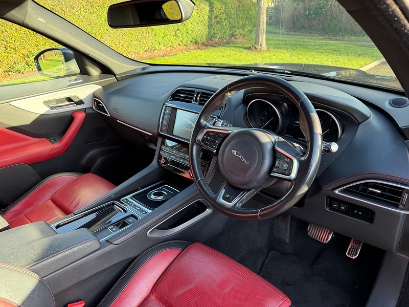 Used Jaguar F-Pace 2017 for sale - 77018949: Photo 23