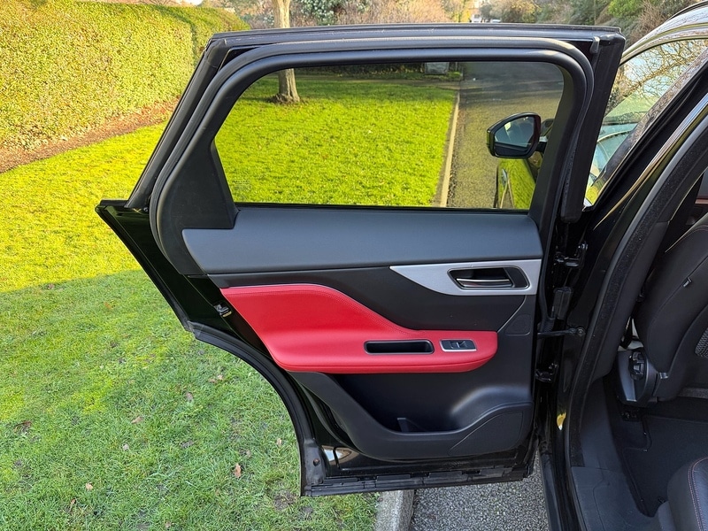 Used Jaguar F-Pace 2017 for sale - 77018949: Photo 26