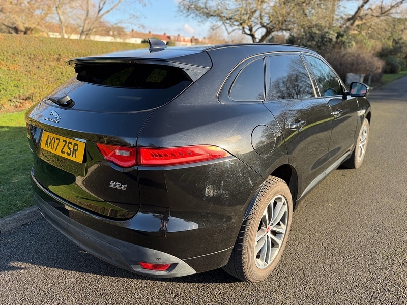 Used Jaguar F-Pace 2017 for sale - 77018949: Photo 3