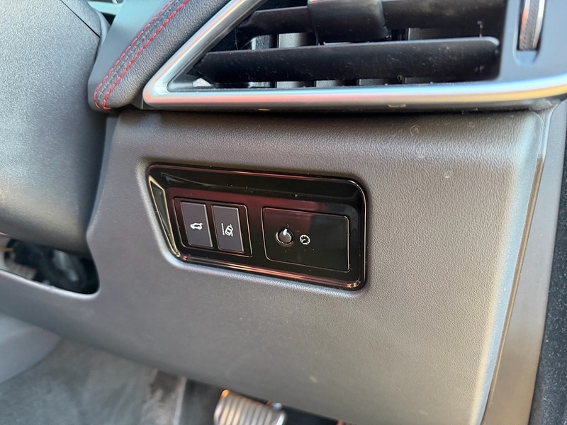 Used Jaguar F-Pace 2017 for sale - 77018949: Photo 34