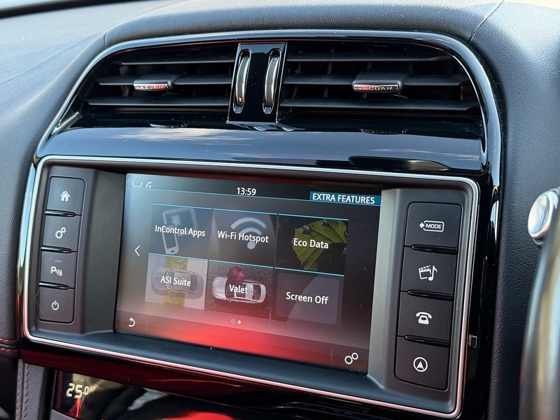 Used Jaguar F-Pace 2017 for sale - 77018949: Photo 52