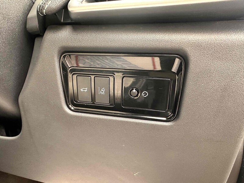 Used Jaguar F-Pace 2016 for sale - 77452602: Photo 32