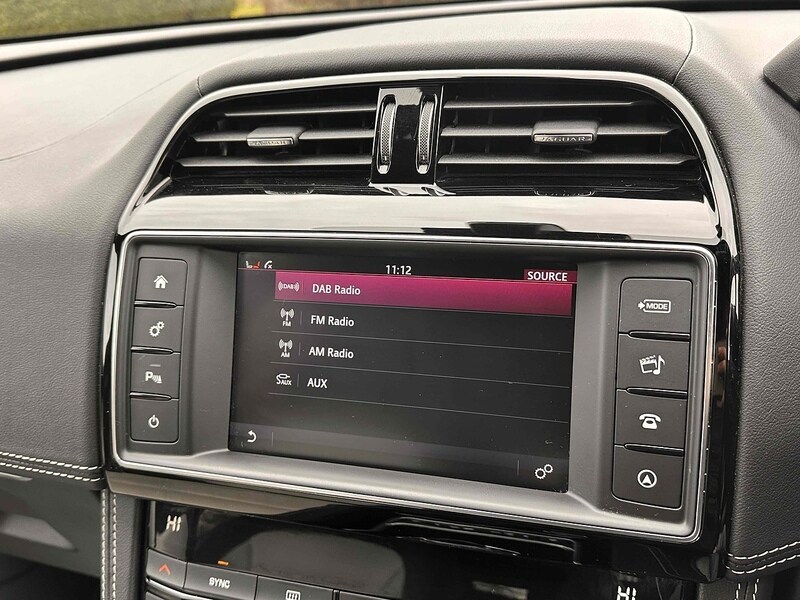 Used Jaguar F-Pace 2016 for sale - 77452602: Photo 40