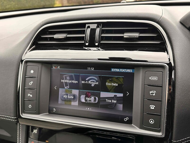 Used Jaguar F-Pace 2016 for sale - 77452602: Photo 43