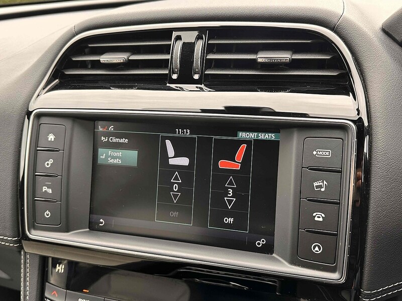 Used Jaguar F-Pace 2016 for sale - 77452602: Photo 45